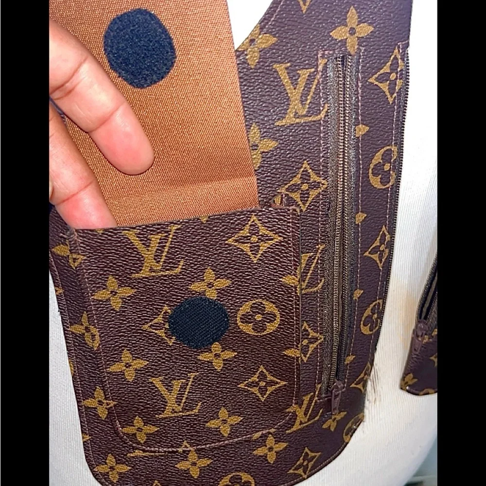 Louis Vuitton Brown Monogram Functional Messenger Bag - Picture 4 of 8